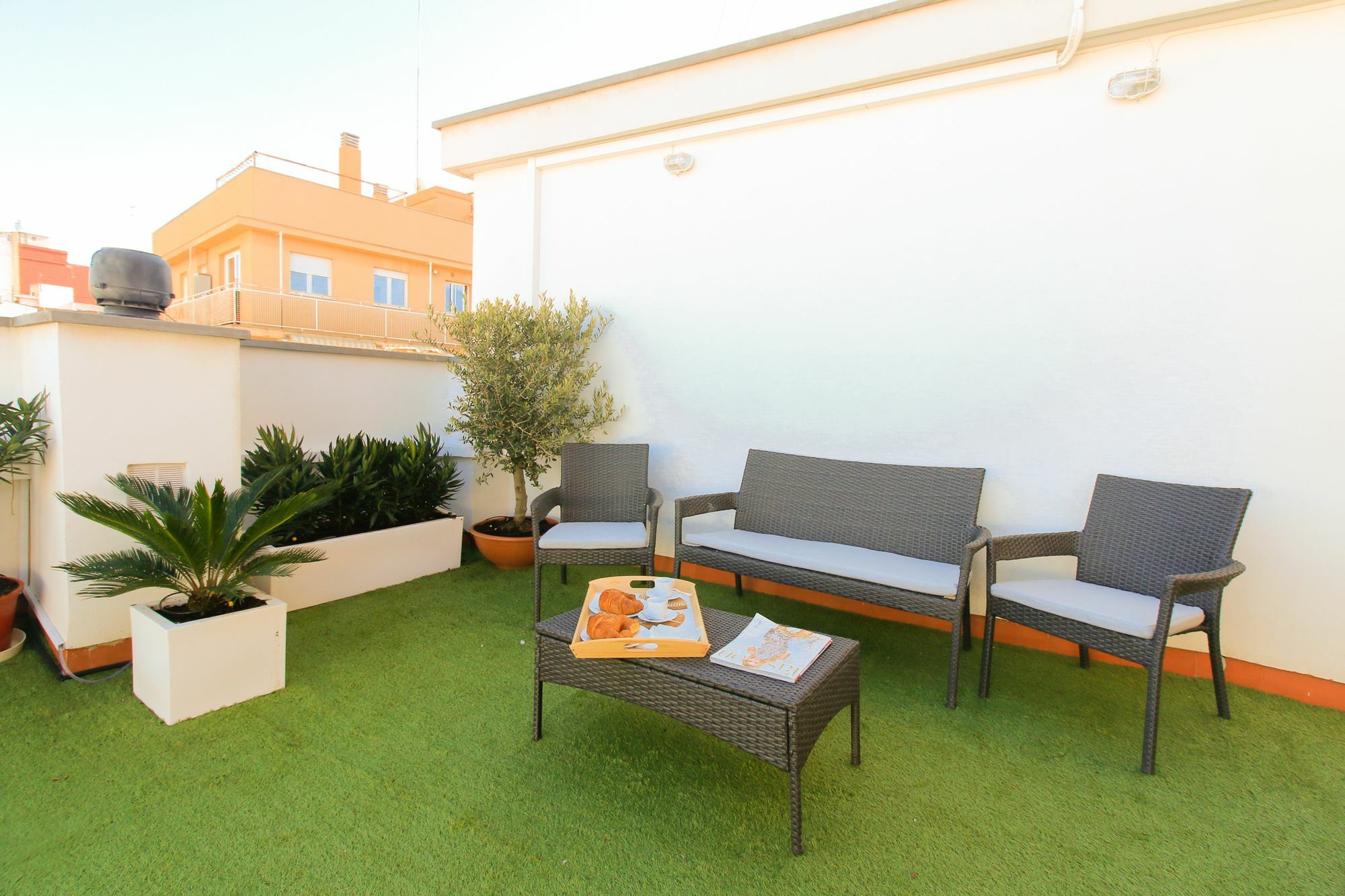 Ecobet Apartments Valencia Exterior photo